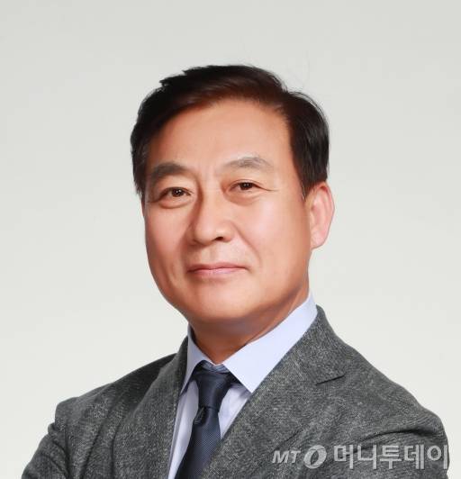 이윤학 전 BNK자산운용 대표