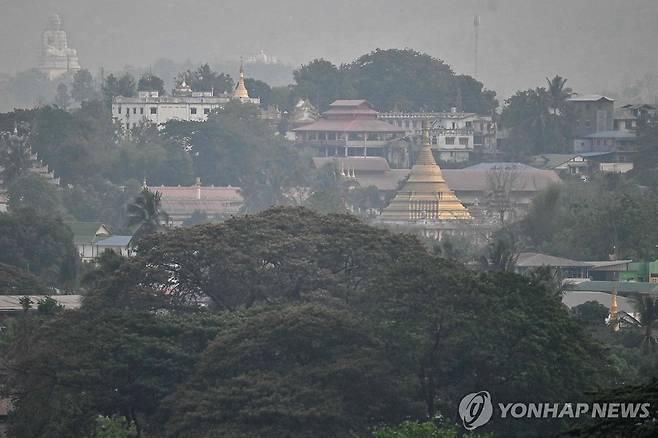 태국에서 바라본 미얀마 미야와디 [AFP 연합뉴스 자료사진. 재판매 및 DB 금지]