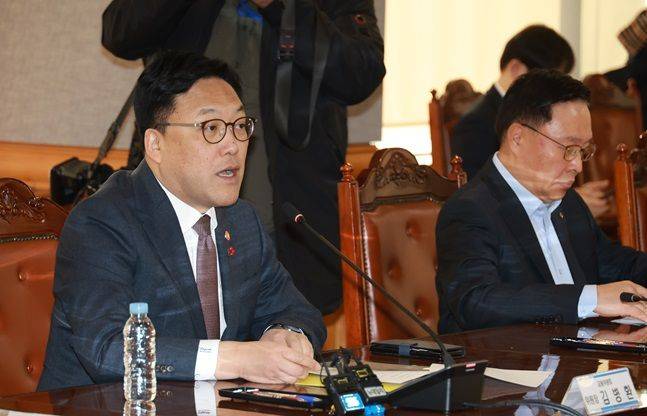 김병환 금융위원장이 19일 오전 서울 중구 은행회관에서 기업금융 상황점검회의를 개최했다. ⓒ 금융위원회