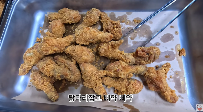 B17.png BBQ 치킨뷔페 리뉴얼후 재오픈 ㄷㄷ BBQ 치킨뷔페 리뉴얼후 재오픈