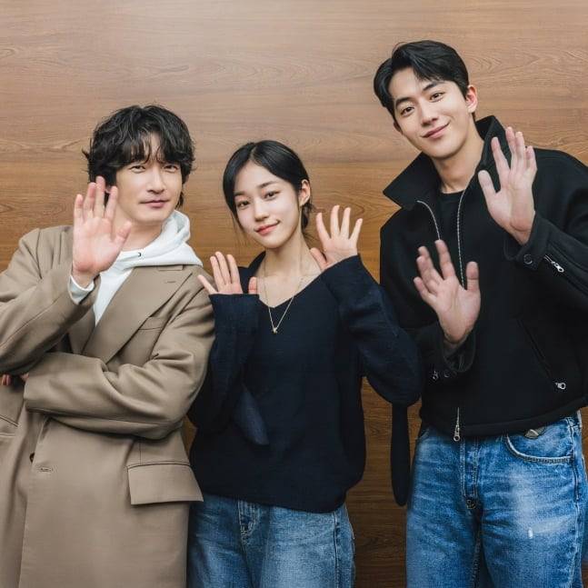 넷플릭스 새 드라마 '동궁'에 출연하는 배우 조승우(왼쪽부터), 노윤서, 남주혁. /넷플릭스