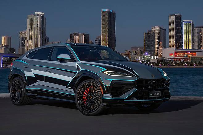 람보르기니 우루스 SE 마이애미 아트 바젤