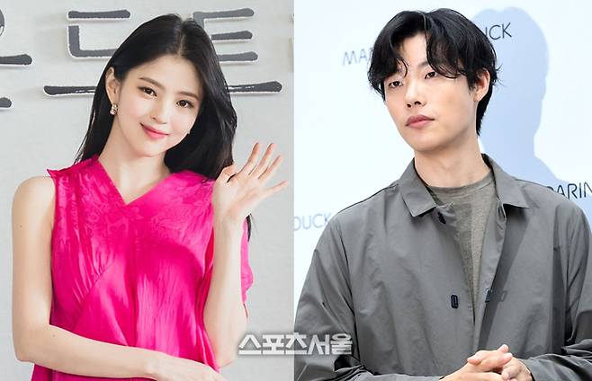 배우 한소희(왼쪽) 류준열. 사진 | 스포츠서울 DB