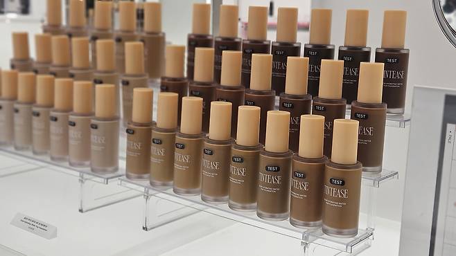 Base products on display at Yless' flagship store (Kim Hae-yeon/ The Korea Herald)