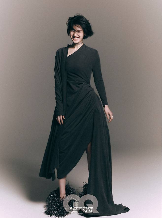 배우 정은채가 참여한 화보. 지큐 코리아 제공