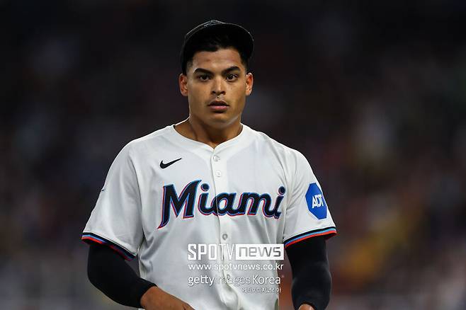 ▲ 필라델피아 필리스가 2023년 10승 투수 헤수스 루자르도를 트레이드로 영입했다. 마이애미 말린스에 유망주 두 명을 내주고 루자르도와 마이너리그 포수 폴 맥킨토시를 데려왔다.