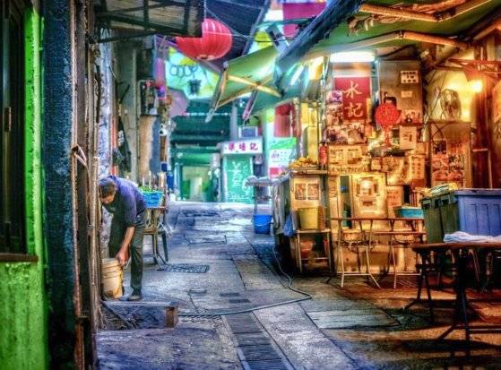 저우룬파가 직접 찍은 홍콩의 길거리 식당 모습. X(옛 트위터)