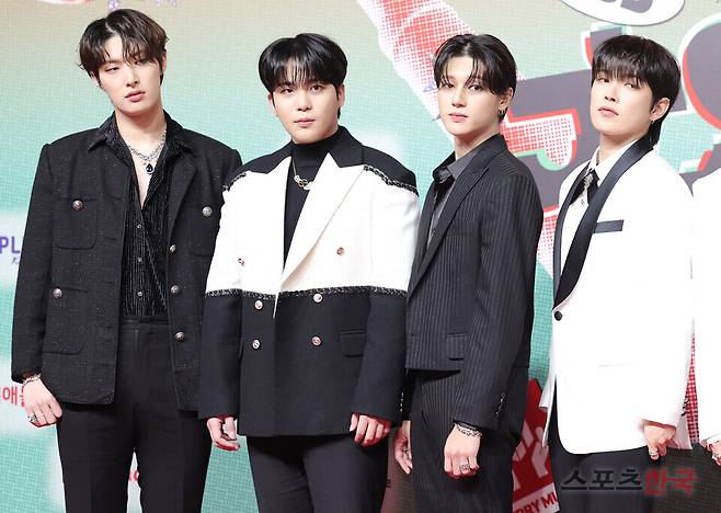 '2024 SBS 가요대전' 레드카펫 행사에 참석한 그룹 에이티즈. 24.12.25. ⓒ이혜영 기자 lhy@hankooki.com