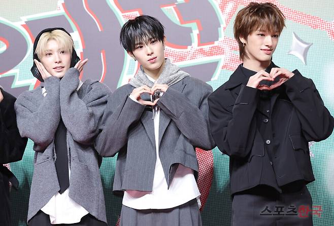 '2024 SBS 가요대전' 레드카펫 행사에 참석한 그룹 넥스지. 24.12.25. ⓒ이혜영 기자 lhy@hankooki.com