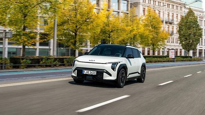 기아의 보급형 전기차 'EV3' ⓒ기아