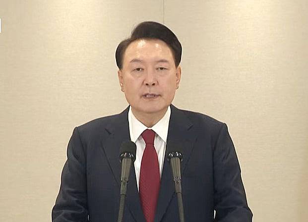 윤석열 대통령이 12일 서울 용산 대통령실 청사에서 대국민 담화를 발표하고 있다. /뉴스1