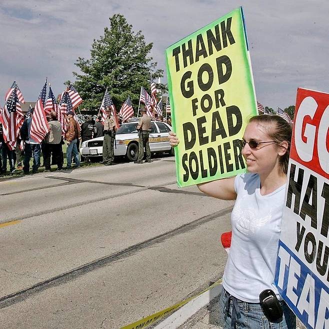 F74ACD5D-02B8-48A4-AB91-87950327C558.jpeg 어메이징 아메리칸 스타일 표현의 자유