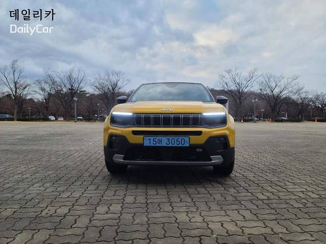 지프(Jeep) 콤팩트 전기 SUV 어벤저(Avenger)