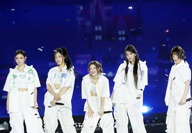 뉴진스 '3년 연속 AAA 대상'[AAA 스페셜 포토]