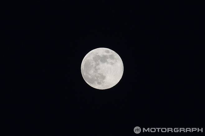 EOS R5 Mark II + RF70-200mm F2.8 L IS USM Z || 200mm, F11, 1/250s, ISO 1000 (크롭)