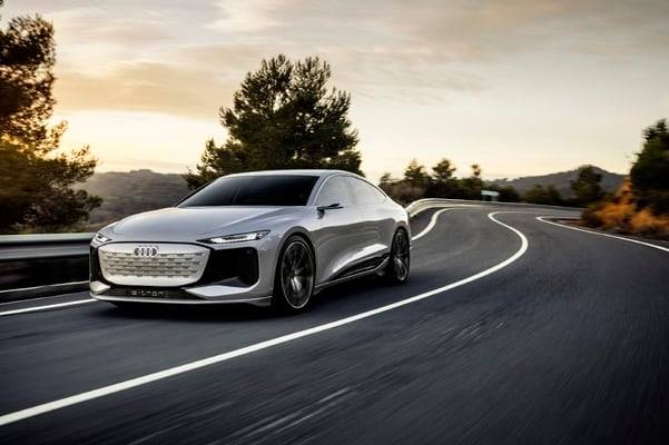 아우디 A6 e-트론 콘셉트카.