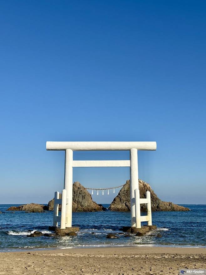 7fed8272da8368993fece9e54eee766f1d539a30c2a509027b95eae70c06b46496887212c9ac00c55f78