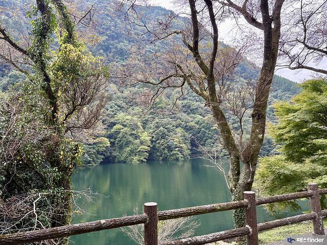 7fed8272da8368993ceae9e444ee7165fbce9fb728dca2bcaee0b67d9190d3128a41c795e9d52a8ad18509