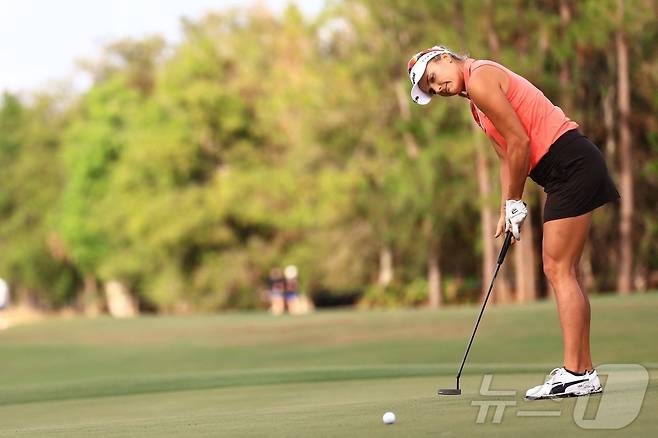 약혼 소식을 알린 렉시 톰슨. ⓒ AFP=뉴스1