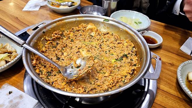 20250102_115843.jpg 시무식 끝나고 점심 만두전골