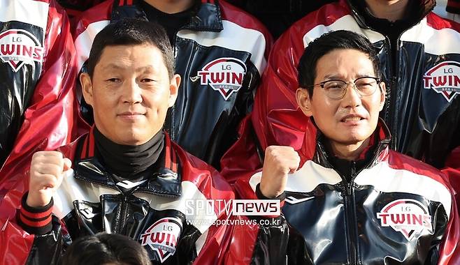 ▲ LG 트윈스는 3일 2025년 시즌 1군과 퓨처스 팀 코칭스태프 보직을 확정했다. 김정준 전 퓨처스 감독이 1군 수석코치로 복귀했다. 친정으로 돌아온 이병규 감독이 퓨처스 팀 사령탑을 맡는다. ⓒ 곽혜미 기자