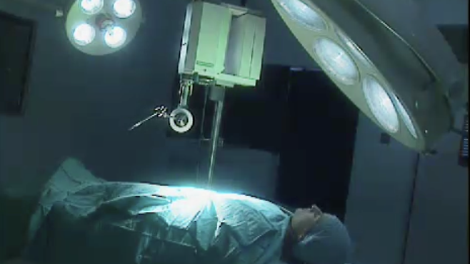 '미래의 세상'(Tomorrow's World)은 멀리 떨어진 곳에서 외과의사가 원격으로 수술하는 로봇이 환자를 수술할 것이라고 예측했다