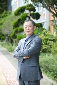 오창보 부산진여상 교장.