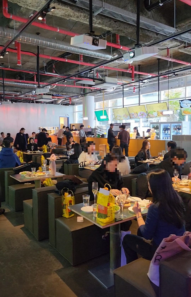 합정역 인근 H스퀘어에 연 탭샵바 합정점. 안병준 기자