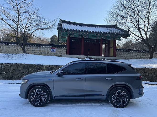 '그랑 콜레오스 E-TECH 하이브리드 측면' 사진=이상진