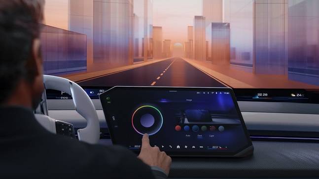 BMW 파노라믹 아이드라이브./사진=BMW 제공