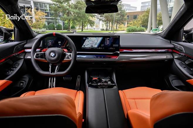 BMW M5