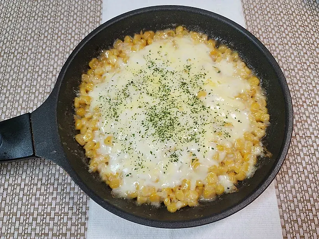 image.png ㅇㅇ는 한식인가? 라는 논란이 자꾸 생기는 이유