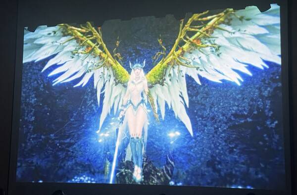 - 15주년 기념 특별 영상부터 감상하고 가실게요