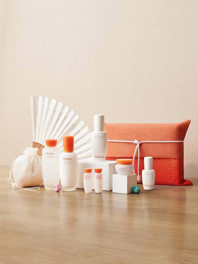 설화수 설 선물 세트.(설화수제공)