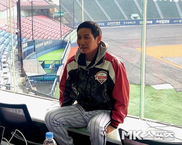 지난 8일 만났던 염경엽 감독. 사진=이한주 기자