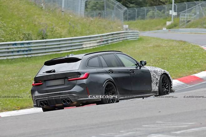 BMW M3 CS 투어링 테스트카