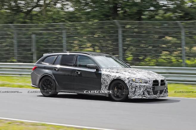 BMW M3 CS 투어링 테스트카