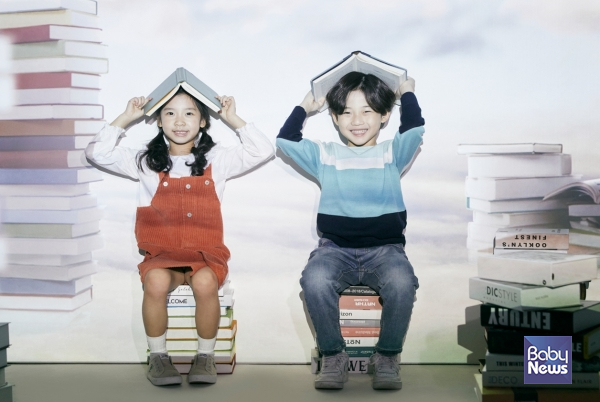 ▲구름 ▲블루가 ▲아이헤이트플라잉버그스 ▲에누마 ▲와이비엠 ▲천재교과서 ▲천재교육 총 7개 기업이 13일 성명서를 내고 "초·중등교육법 개정안의 전면 백지화를 강력히 촉구한다"고 목소리를 높였다.&nbsp;ⓒ베이비뉴스