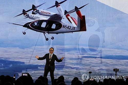 CES 2025에서 기조연설 하는 도요다 아키오 회장 [라스베이거스=연합뉴스]