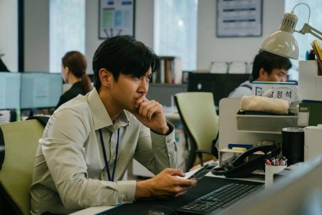 영화 ‘동화지만 청불입니다’ 최시원. 사진 | 미디어캔, 영화특별시SMC