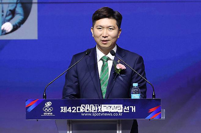 &nbsp;▲ 유승민 대한체육회장 당선인은&nbsp;총 선거인단 2244명 중 1209명이 참여한 투표에서 417표(34.5%)를 얻어 대한체육회장 당선이 확정됐다. 이기흥 현 대한체육회장은 379표(31.3%)로 2위에 올라 '3선'에 실패했다. ⓒ곽혜미 기자