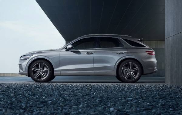 “SK온 4세대 배터리로 423km 주행”…제네시스 GV70 전동화 모델 [사진제공=제네시스]