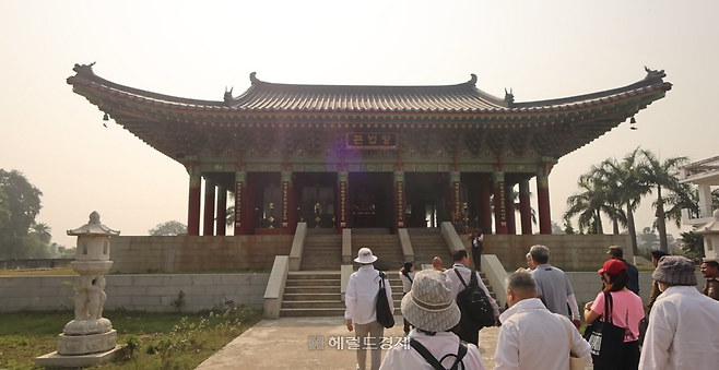 부다가야에 있는 한국 사찰 분황사