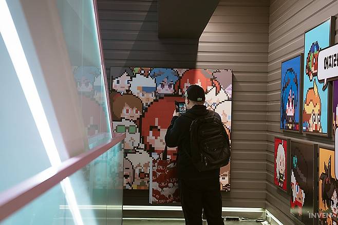 ▲ 올라가는 길에 있는 귀여운 일러스트들은 사진으로 남기는게 인지상정