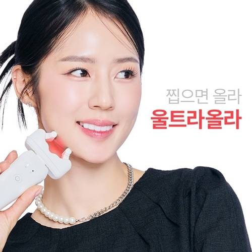 치어리더 원탑 박기량이 울트라올라(ULTRA OLLA)의 얼굴이 됐다. 사진= (주)알록