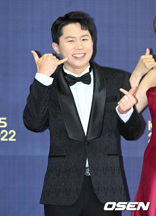 [OSEN=조은정 기자]24일 오후 서울 영등포구 KBS홀에서 2022 KBS 연예대상이 열렸다.방송인 양세형이 포즈를 취하고 있다. 2022.12.24 /cej@osen.co.kr