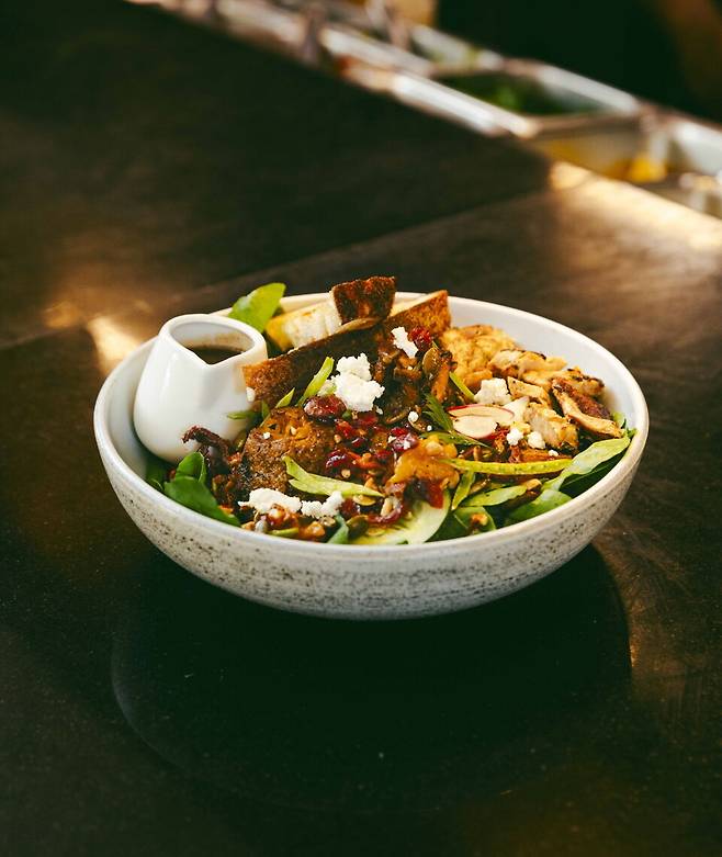 Milk & Madu Beach Road