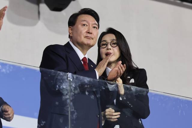 윤석열 대통령과 부인 김건희 여사. 뉴시스