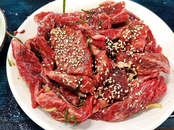 의외로 잘 안 알려진 경주 산내 한우 암소숯불갈비 ㄷㄷㄷ.jpg