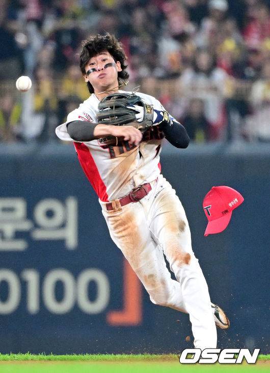 [OSEN=최규한 기자] KIA 박찬호. 2024.10.28 / dreamer@osen.co.kr